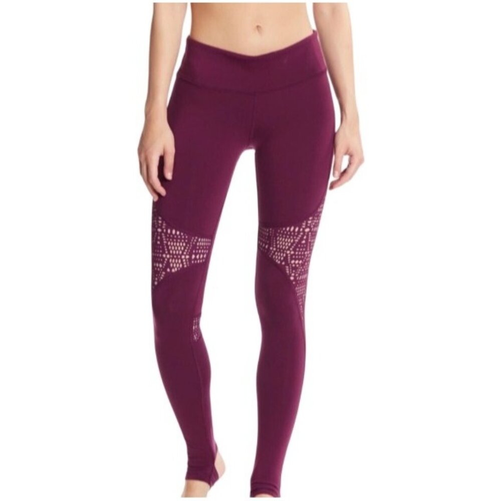 Alo Yoga Womens west coast Leggings Laser-Cut Design In Deep Plum Purple Size M